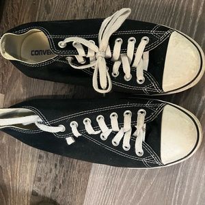 Men’s converse size 9